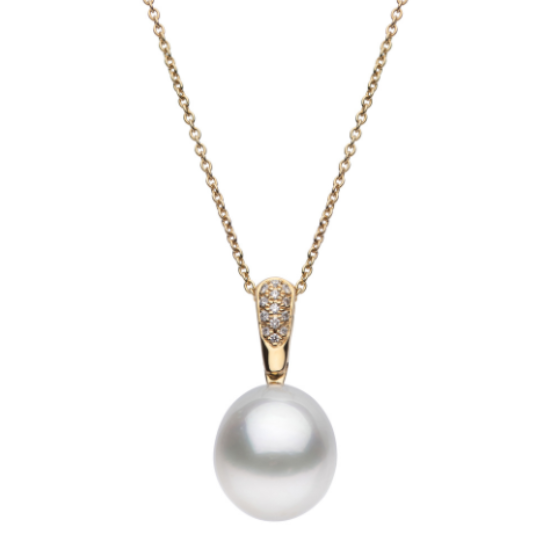 Autore South Sea Pearl set in 18kt yellow gold and white diamond pave