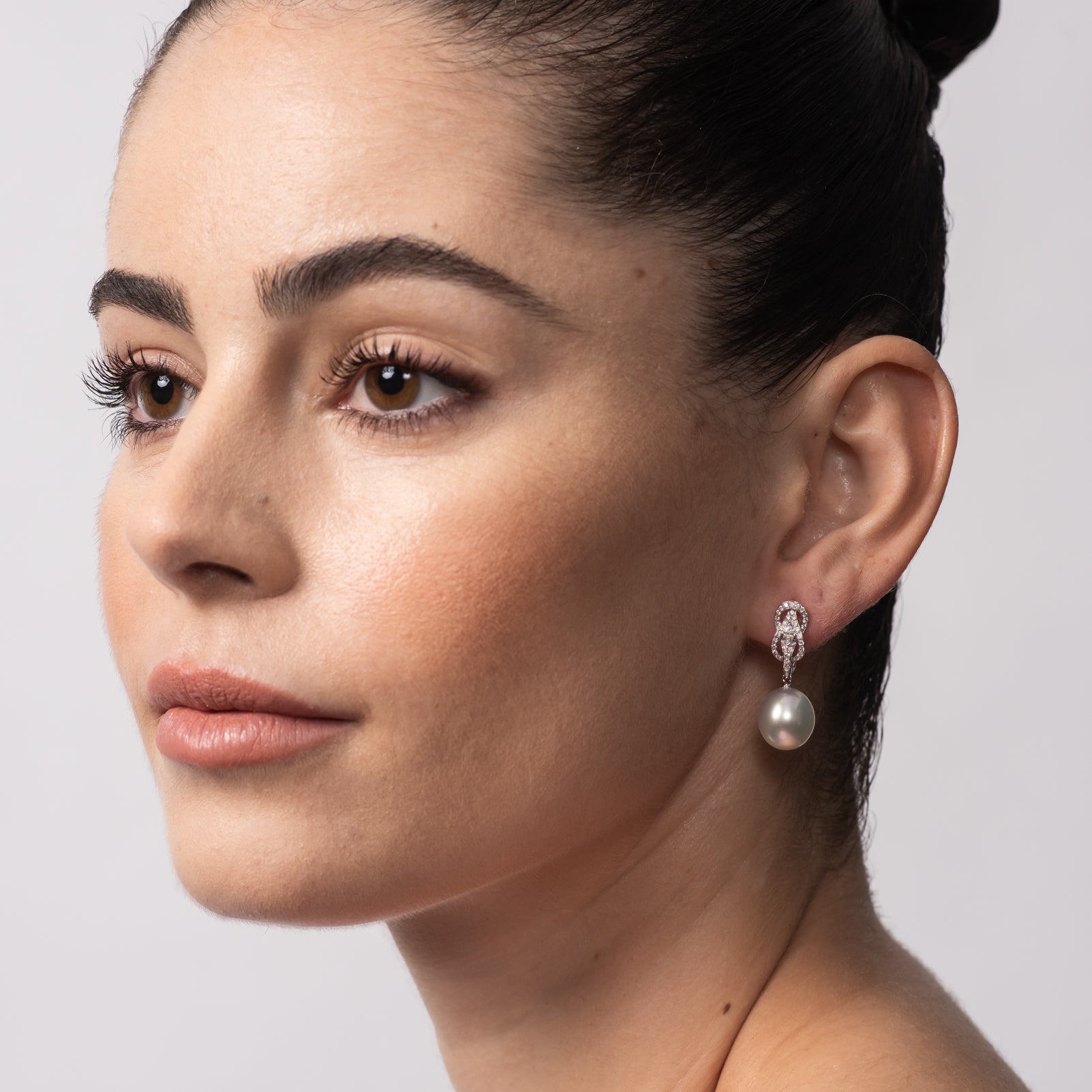 Autore Hercules Knot earring with Australian South Sea Pearl and White Diamonds