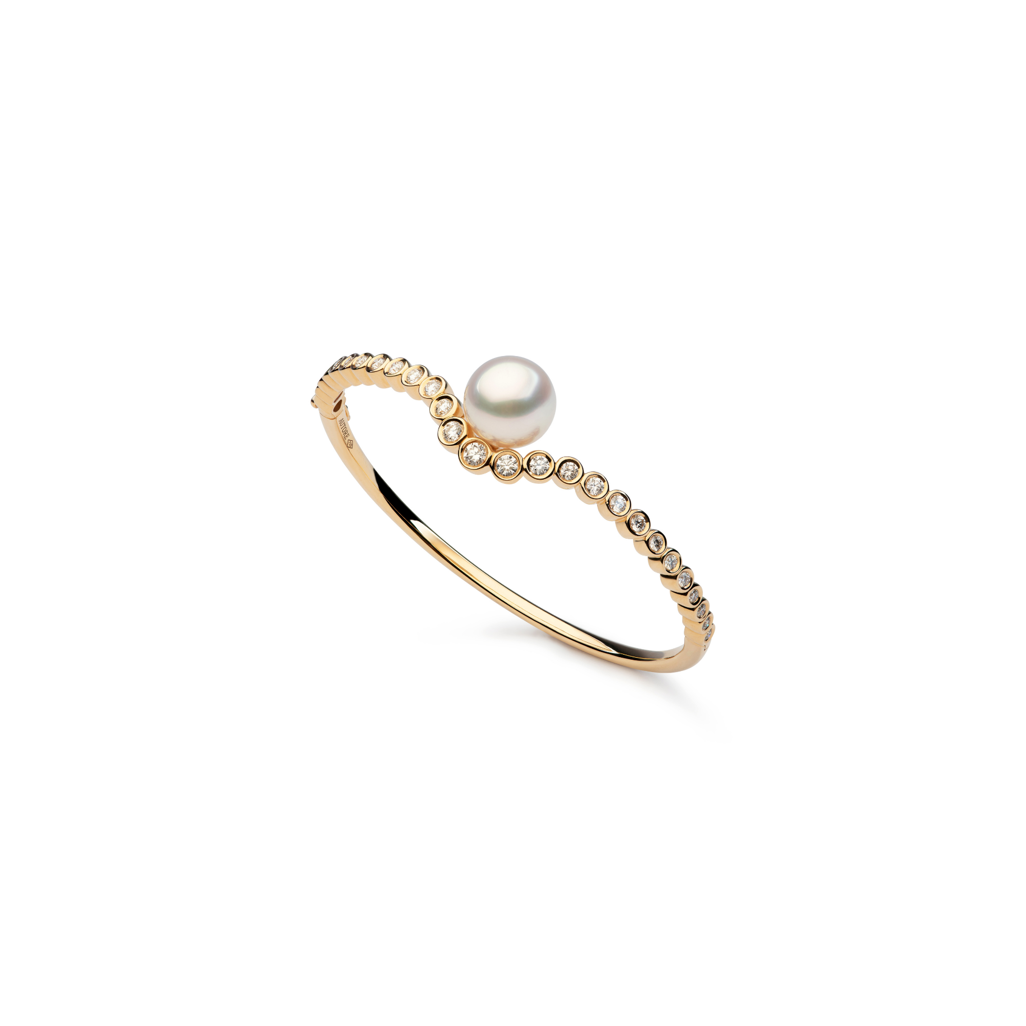 Autore Bezel Wave Bangle with a South Sea pearl and bezel-set white diamonds in 18kt yellow gold